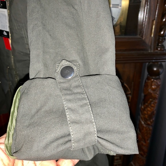 New Yoki Spring / Summer Parka Midi Jacket w/ Adjustable Sleeves, Size Small - Picture 2 of 7